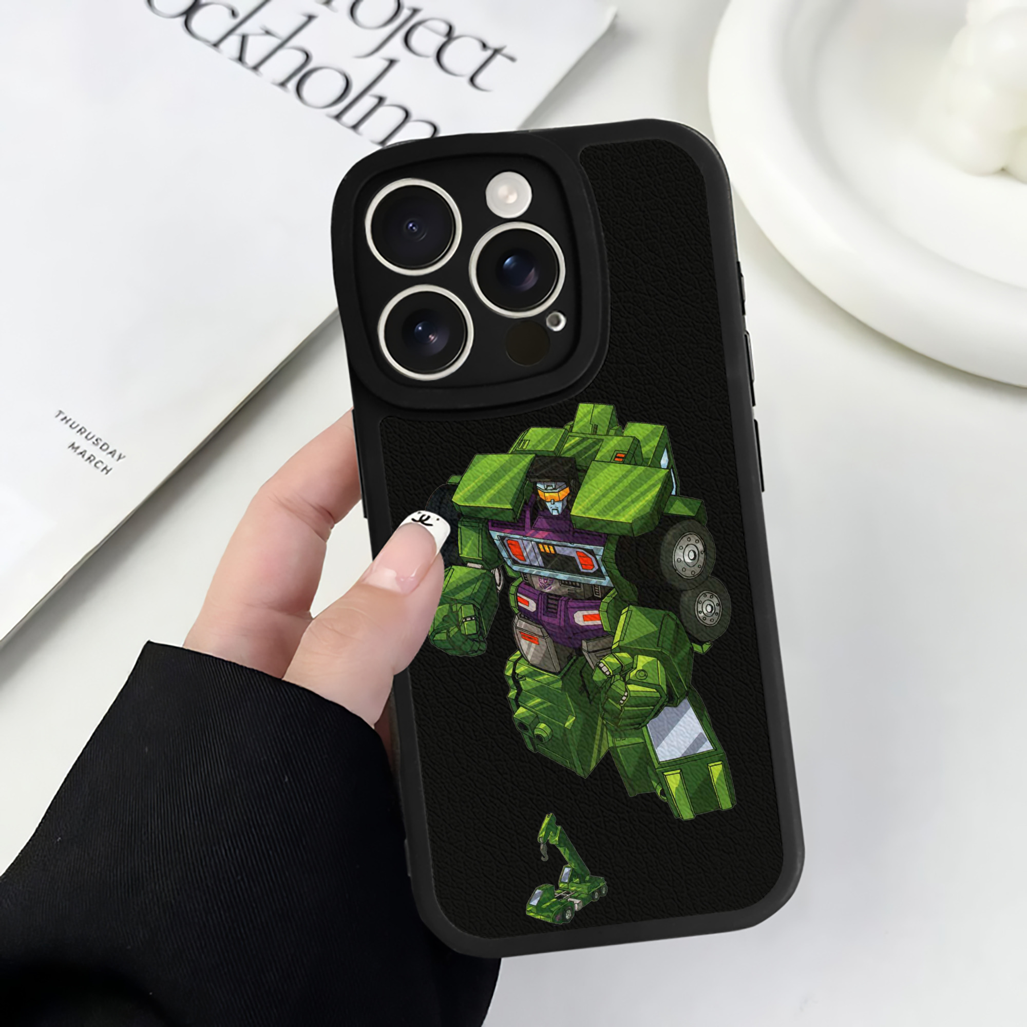 （画像用）  【iPhone 16シリーズ対応】シリコンスマホケース（レザー調） 材質：シリコン